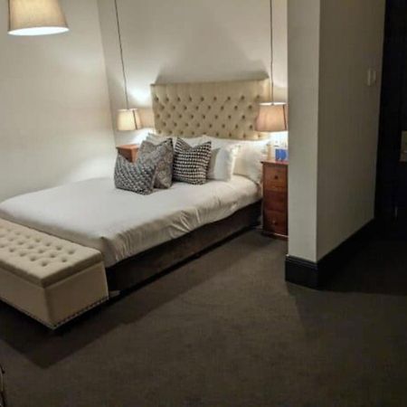 Hotel Etico At Mount Victoria Manor Bagian luar foto