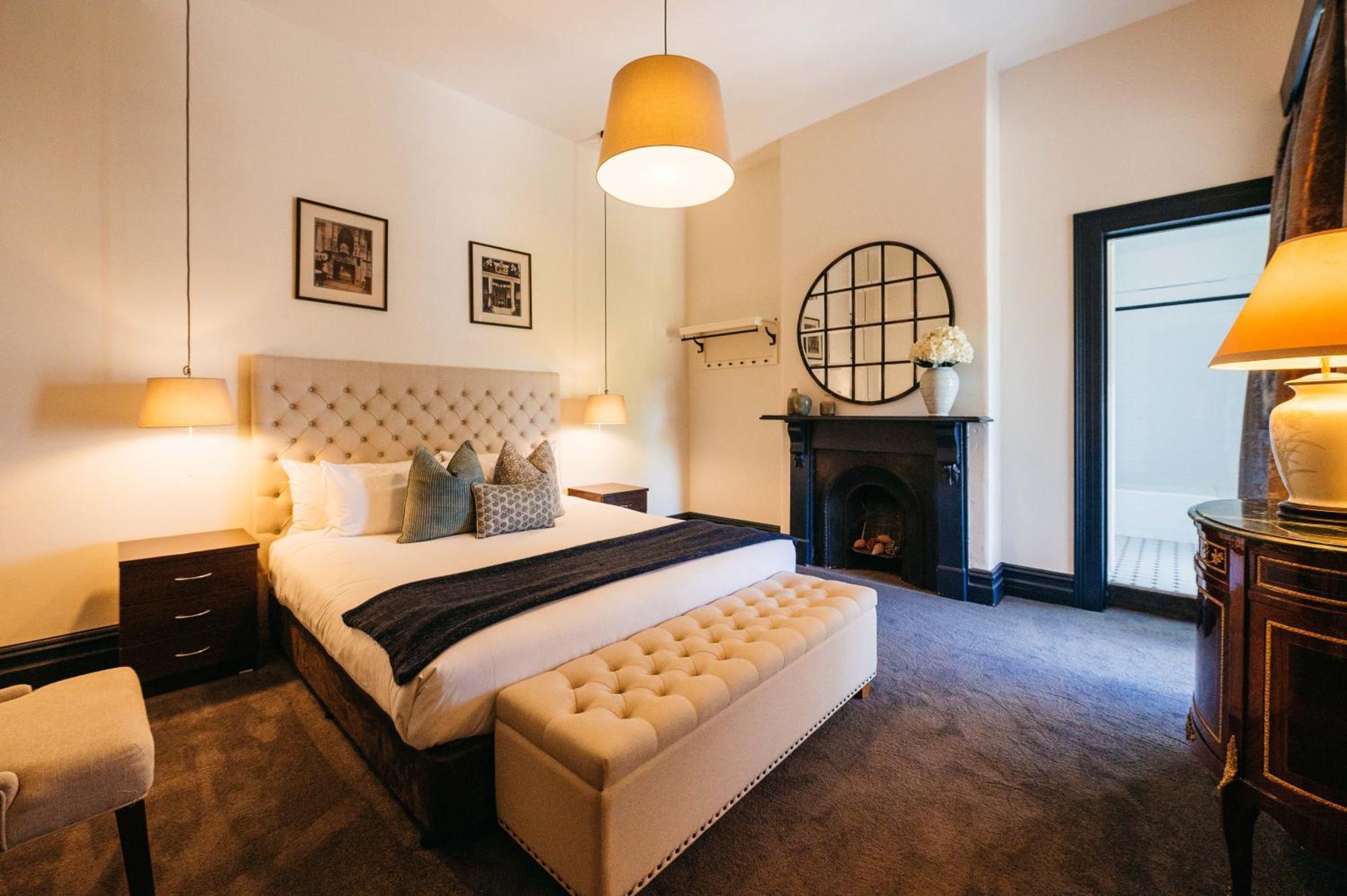 Hotel Etico At Mount Victoria Manor Bagian luar foto