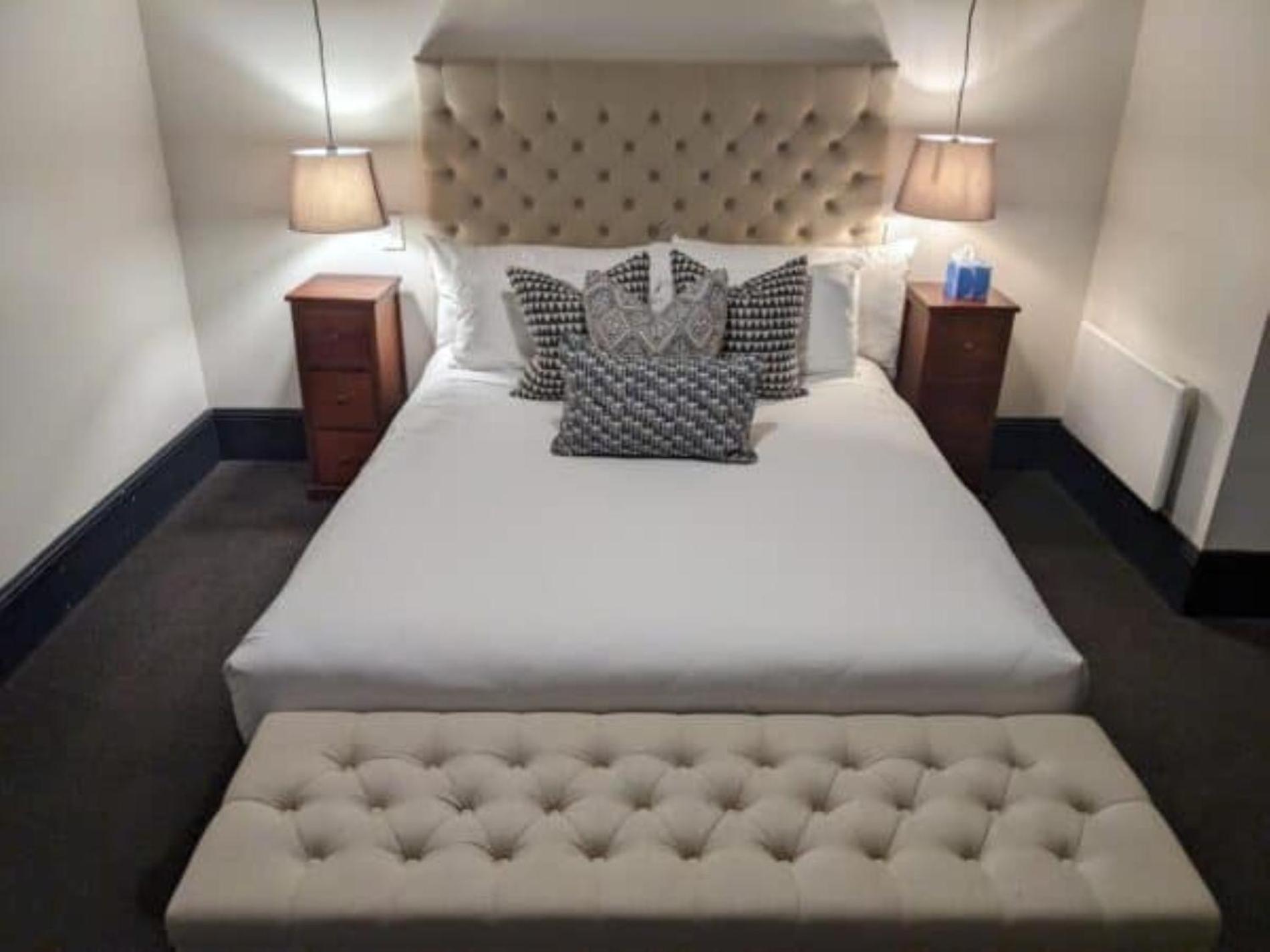 Hotel Etico At Mount Victoria Manor Bagian luar foto